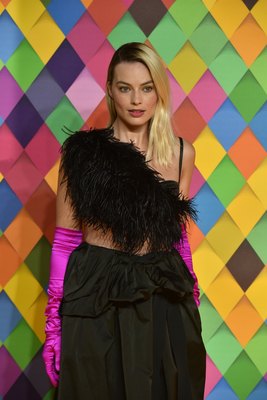 Margot Robbie Poster 3948792