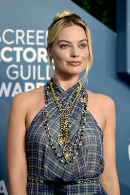 Margot Robbie Poster 3948805
