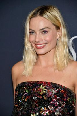Margot Robbie Poster 3948820