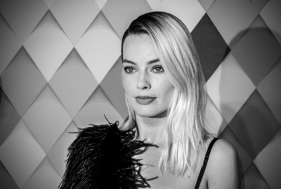Margot Robbie Poster 3948879