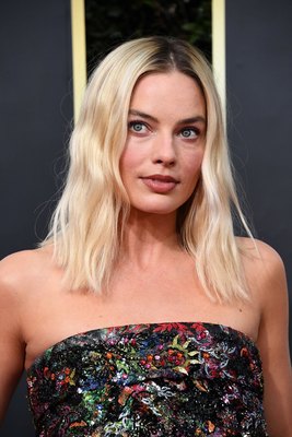 Margot Robbie Poster 3948903