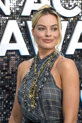 Margot Robbie Poster 3948914