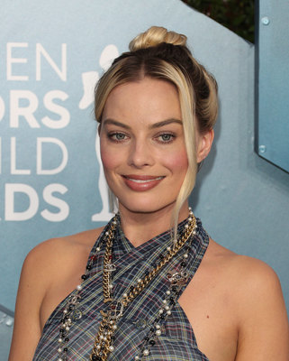Margot Robbie Poster 3948971