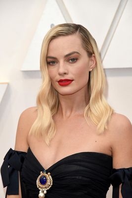 Margot Robbie Poster 3949072