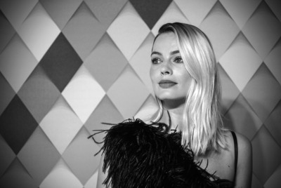 Margot Robbie Poster 3949089