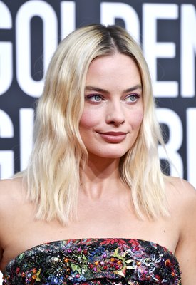 Margot Robbie Poster 3949123