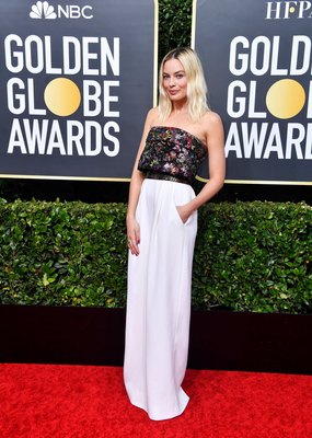 Margot Robbie Poster 3949137