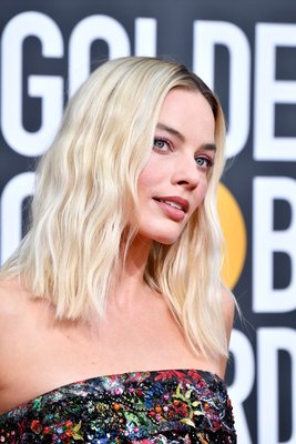 Margot Robbie Poster 3949144