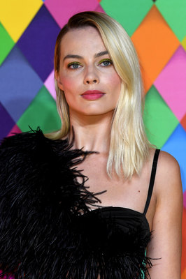 Margot Robbie Poster 3949145