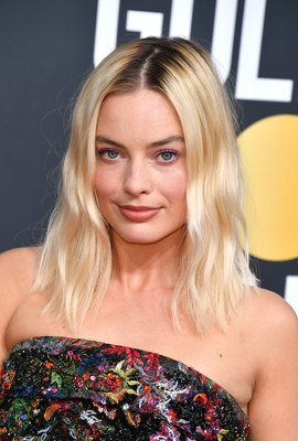 Margot Robbie Poster 3949147