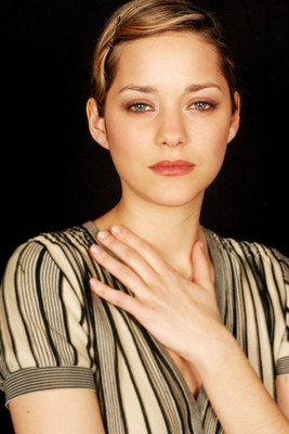 Marion Cotillard Poster 2015280