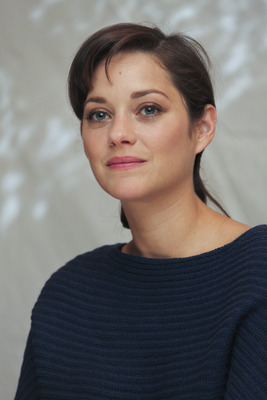 Marion Cotillard Poster 2225608