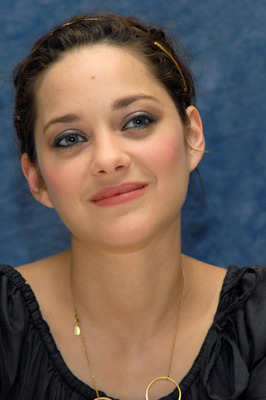 Marion Cotillard Poster 2271593
