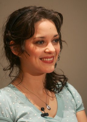 Marion Cotillard Poster 2295101