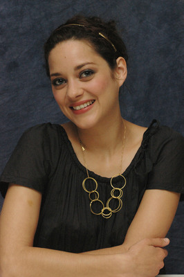 Marion Cotillard Poster 2295111