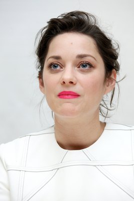 Marion Cotillard Poster 2591938