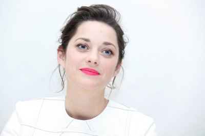 Marion Cotillard Poster 2591943