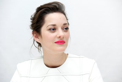 Marion Cotillard Poster 2591951