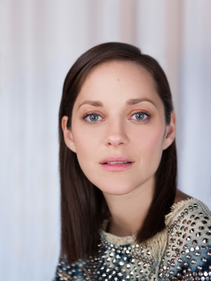 Marion Cotillard Poster 3681564