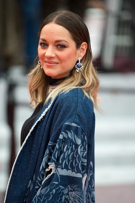 Marion Cotillard Poster 3872884