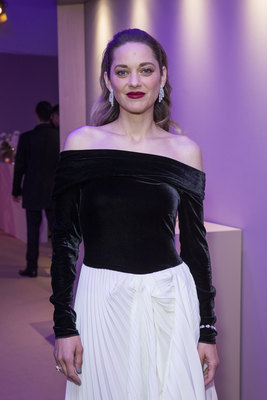 Marion Cotillard Poster 3903544