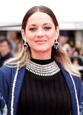 Marion Cotillard Poster 3903670