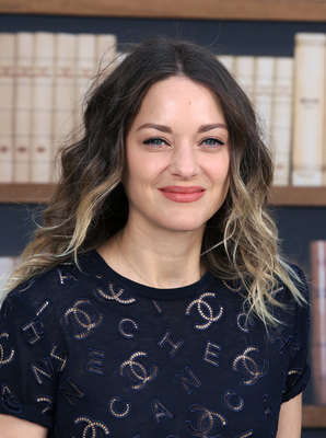 Marion Cotillard Poster 3903690