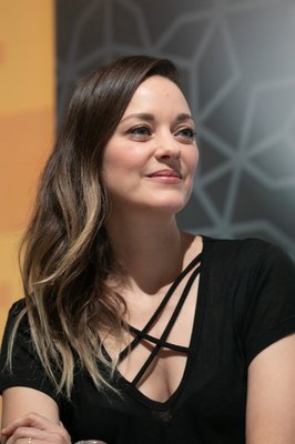 Marion Cotillard Poster 3922942