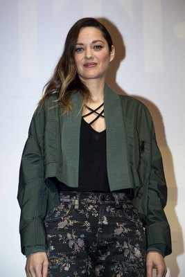 Marion Cotillard Poster 3923019