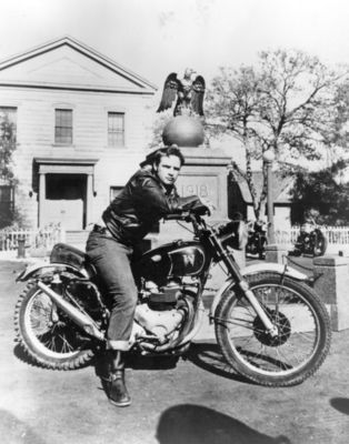 Marlon Brando Poster 2557186