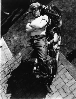 Marlon Brando Poster 2557464