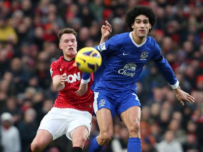 Marouane Fellaini Poster 2386282