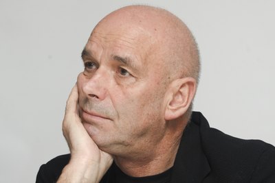 Martin Campbell Poster 2309919