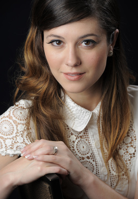 Mary Elizabeth Winstead Poster 2011133