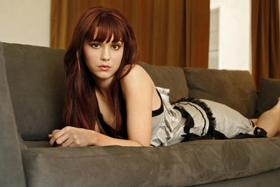 Mary Elizabeth Winstead Poster 3265765