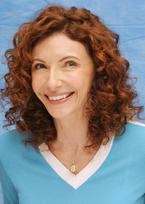 Mary Steenburgen Poster 2252603