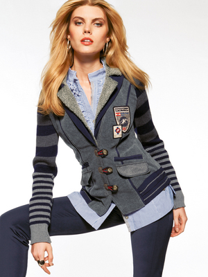 Maryna Linchuk Poster 2140255