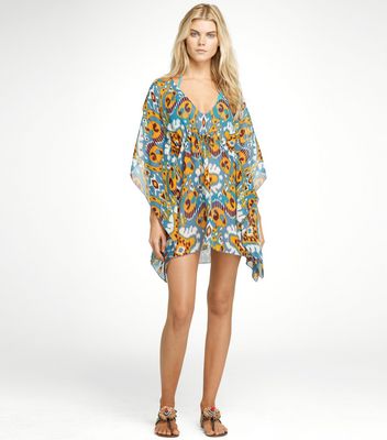 Maryna Linchuk Poster 2154508