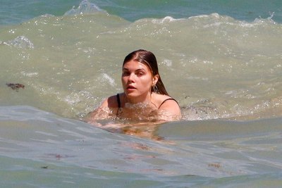 Maryna Linchuk Poster 3232774