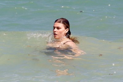 Maryna Linchuk Poster 3232788