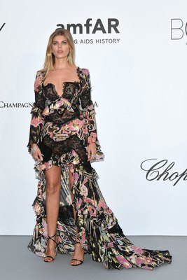 Maryna Linchuk Poster 3300253