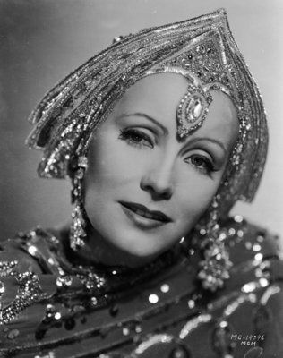 Mata Hari Poster 2540414