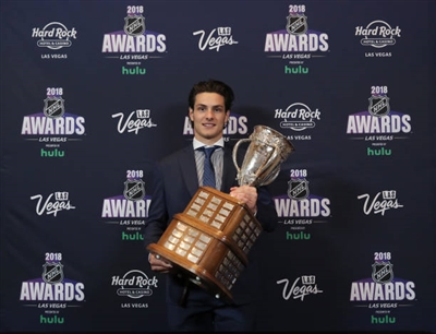 Mathew Barzal Poster 3541546