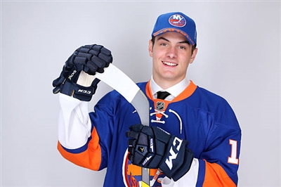 Mathew Barzal Poster 3541584