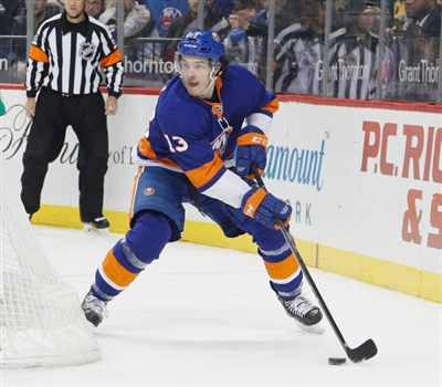 Mathew Barzal Poster 3541609