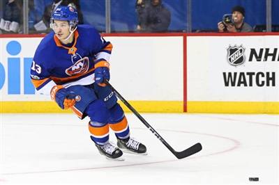 Mathew Barzal Poster 3541637