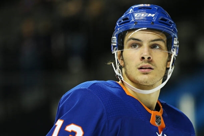 Mathew Barzal Poster 3541644