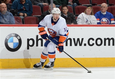 Mathew Barzal Poster 3541663