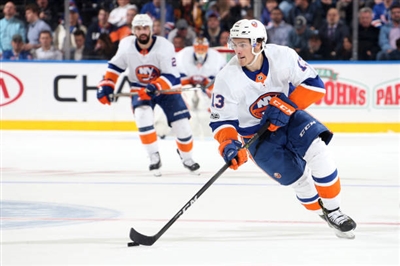 Mathew Barzal Poster 3541671