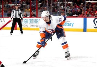 Mathew Barzal Poster 3541672